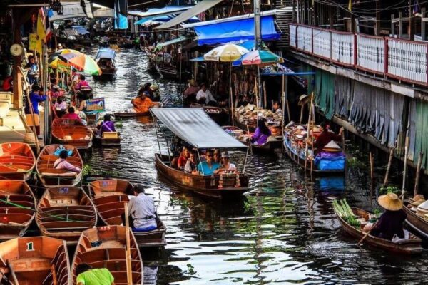 floating market