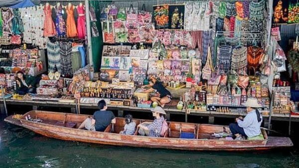 floating market