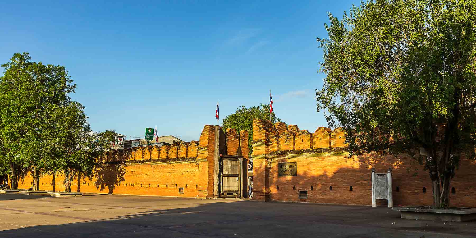 Tha Phae Gate