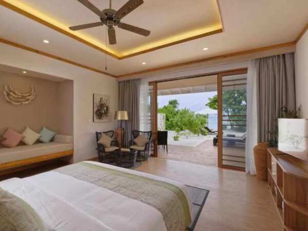 Maldives Beach Villa Retreat Room